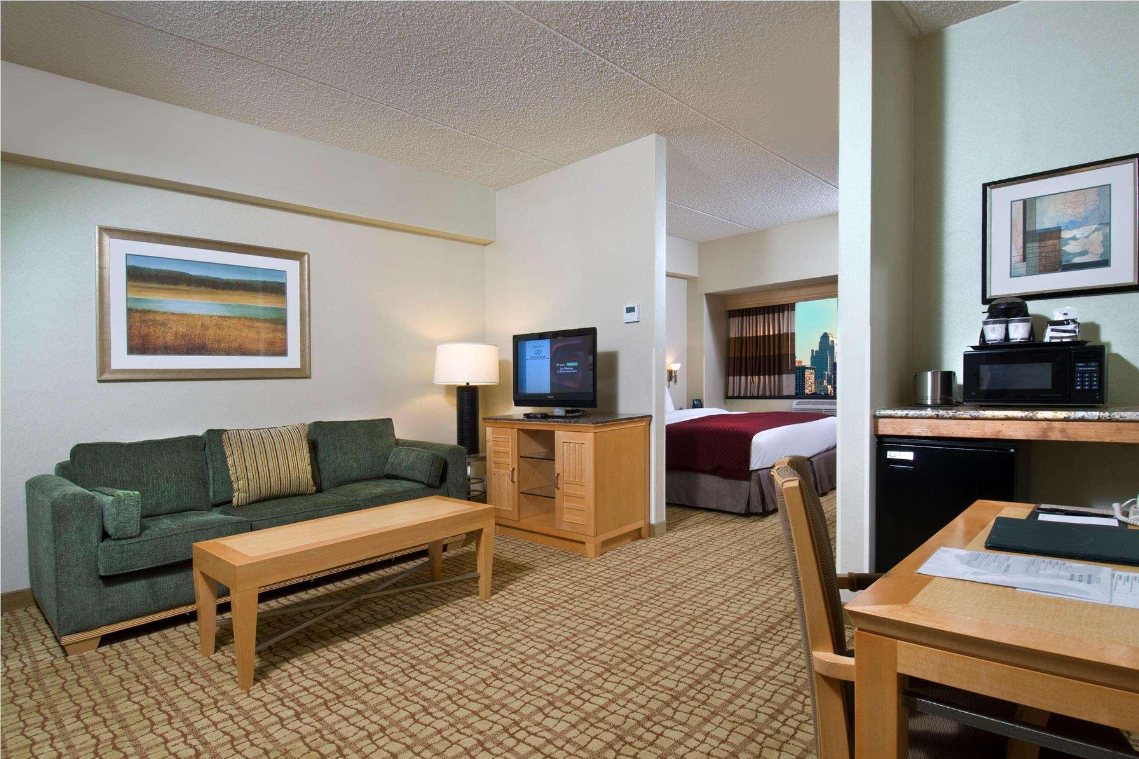 Doubletree By Hilton Hotel & Suites Τζέρσεϊ Δωμάτιο φωτογραφία
