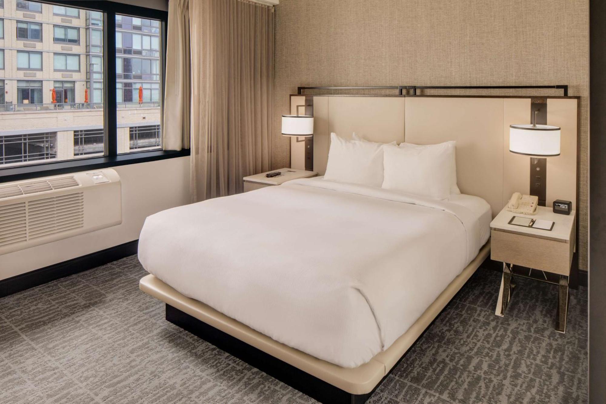 Doubletree By Hilton Hotel & Suites Τζέρσεϊ Εξωτερικό φωτογραφία
