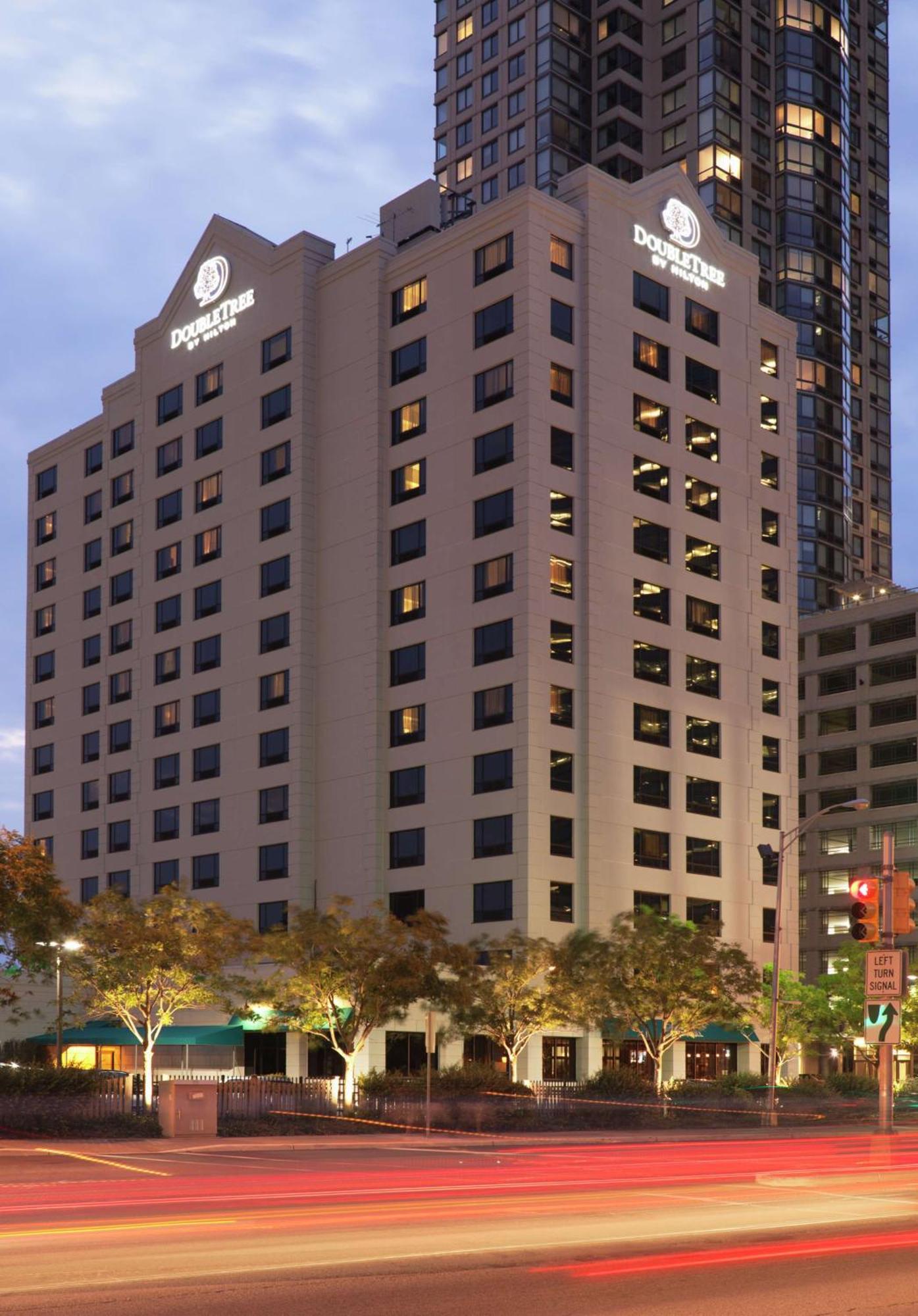 Doubletree By Hilton Hotel & Suites Τζέρσεϊ Εξωτερικό φωτογραφία