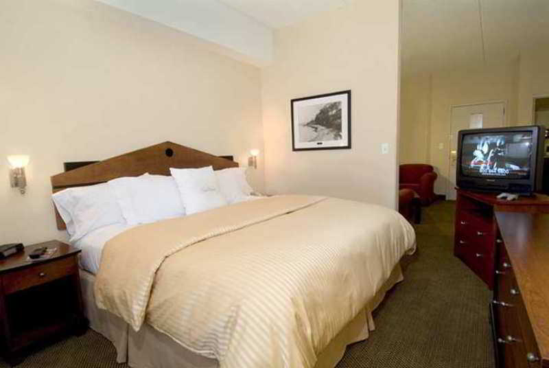Doubletree By Hilton Hotel & Suites Τζέρσεϊ Εξωτερικό φωτογραφία